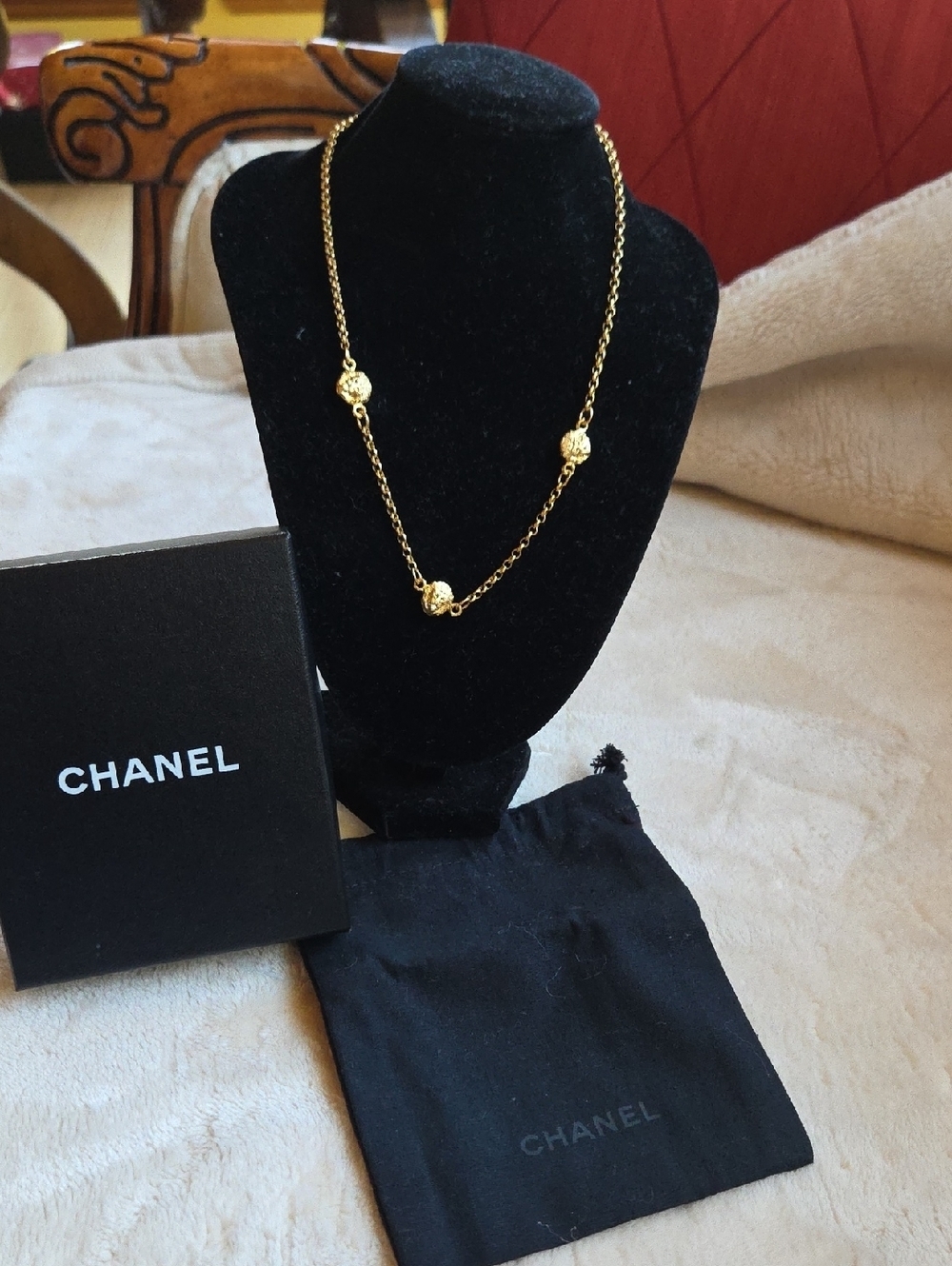 Chanel Coco Mark 3277/Lion Head Gold Chain Necklace - Women Jewelry